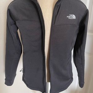 Women’s North Face Jacket - L